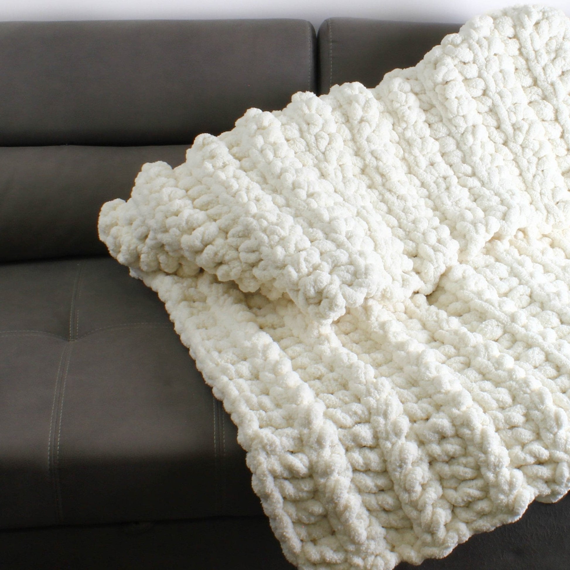 Crochet Pattern BANFFOVIA Chunky Blanket – 3 Sizes PDF - Hakel Liebe
