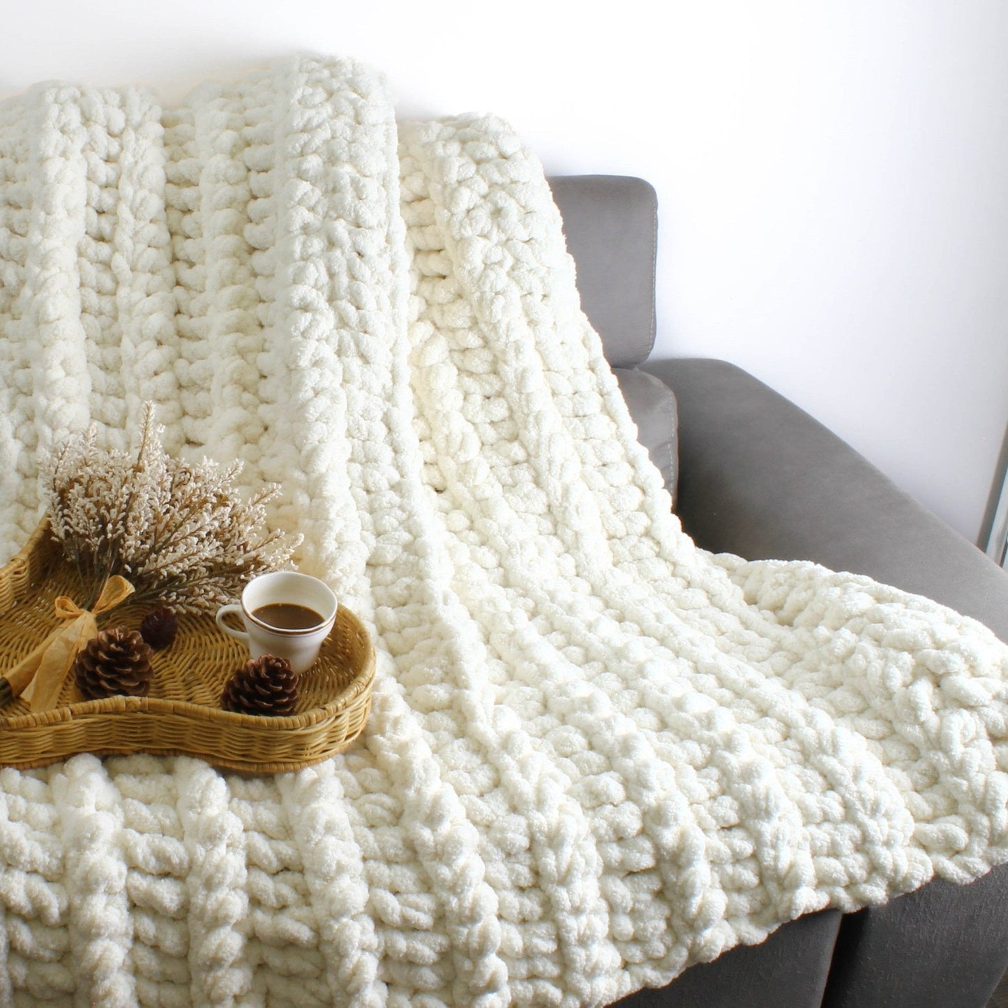 Crochet Pattern BANFFOVIA Chunky Blanket – 3 Sizes PDF - Hakel Liebe