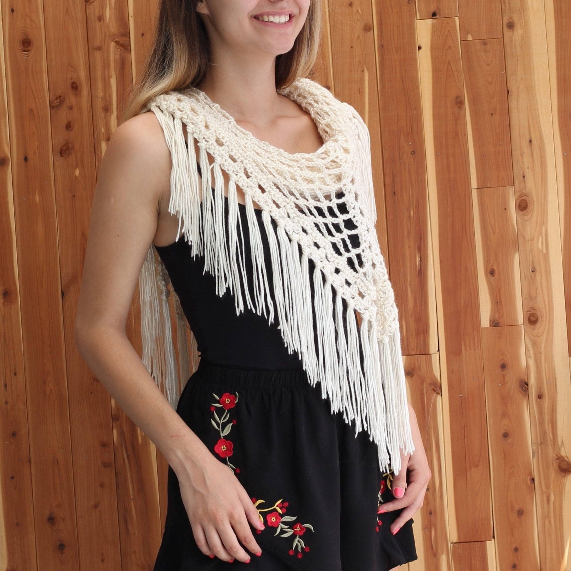 Crochet Pattern TRIANGELIS Boho Triangle Shawl – PDF Beginner - Hakel Liebe