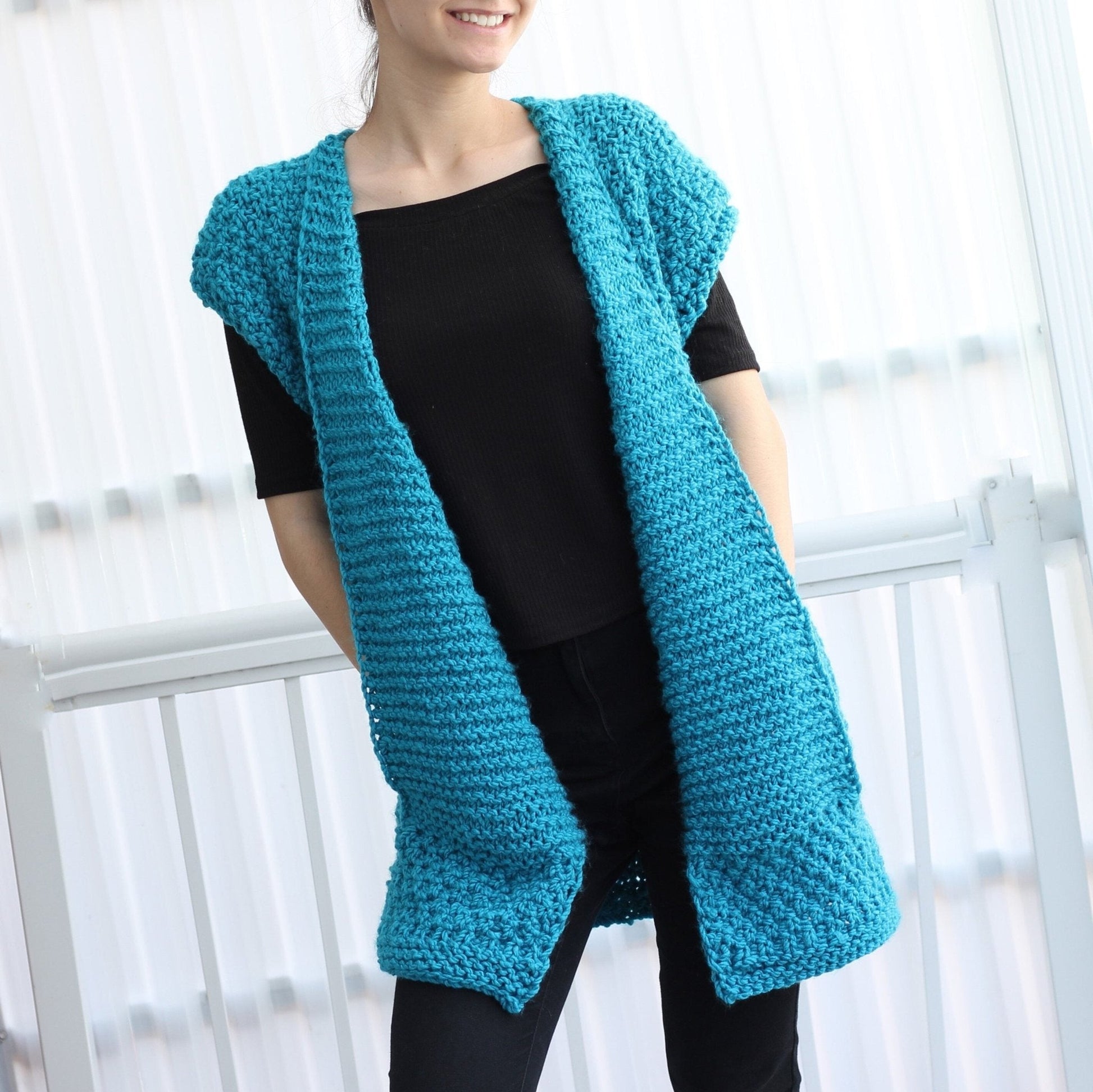 Knitting Pattern DARELIS Vest – PDF (7Y–3XL) - Hakel Liebe