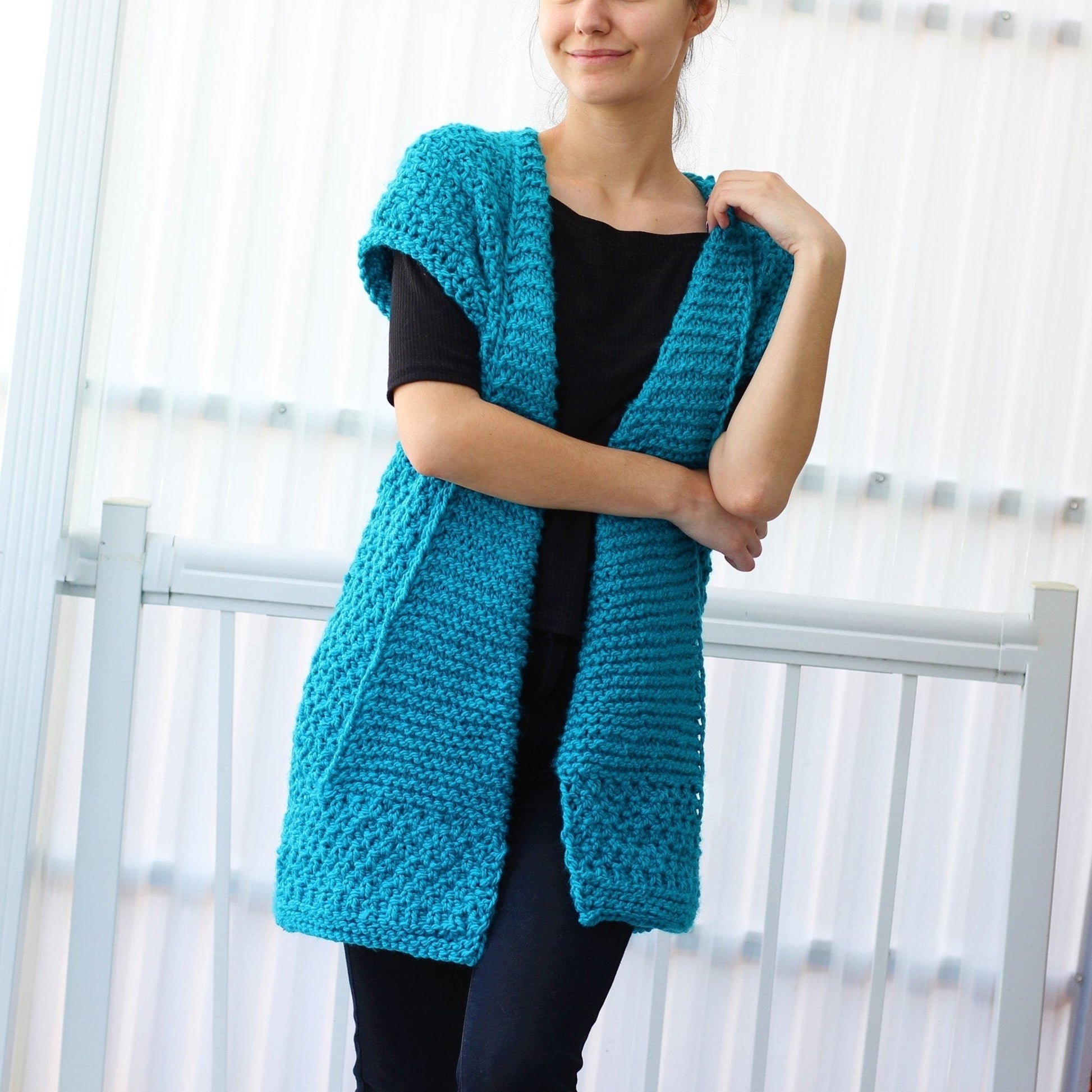 Knitting Pattern DARELIS Vest – PDF (7Y–3XL) - Hakel Liebe